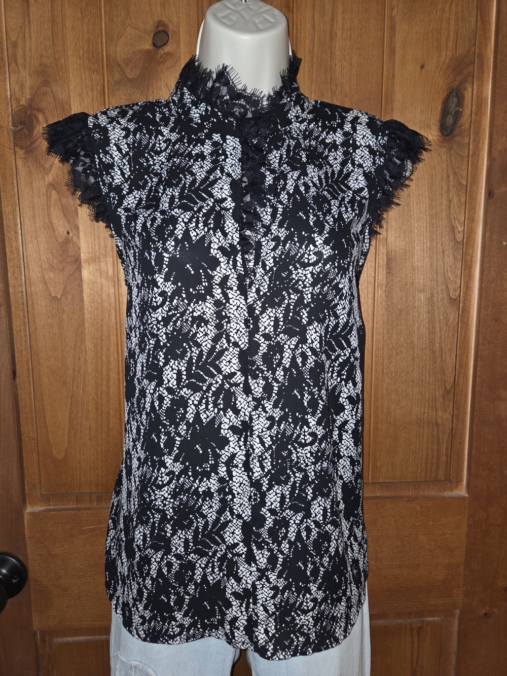 Who What Wear Black and‎ Cream Lace-Trim Cap Sleeve Blouse